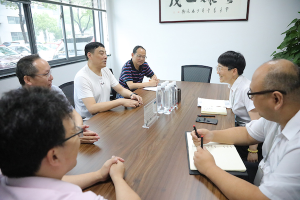 区社区培训学院院长慕名来sungame探讨校企合作